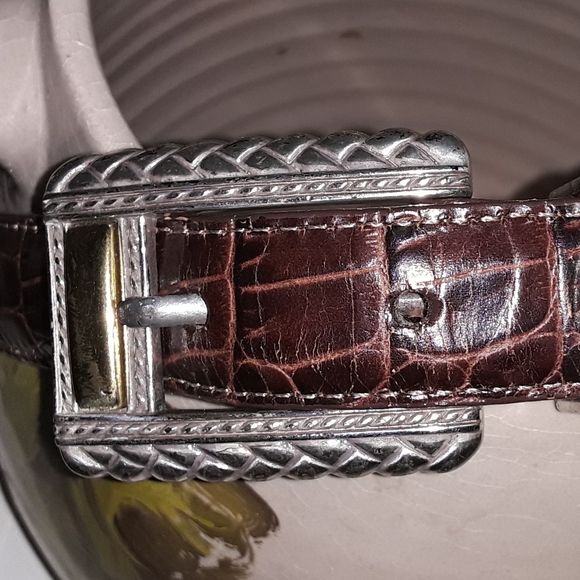 Brighton Vtg. Brown faux croc leather belt - EUC - Picture 5 of 15